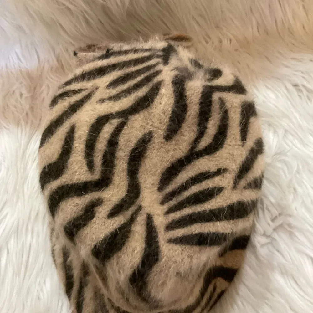 Betmar New York Vintage Brown Zebra Stripes Angora Blend Bow Bucket Hat